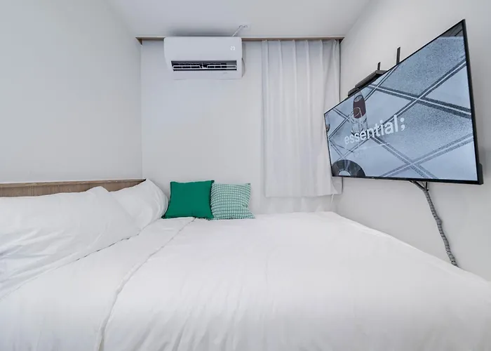 Dogam - Near Gimpo,incheon Airport, Hwagok Station Hostal Seúl